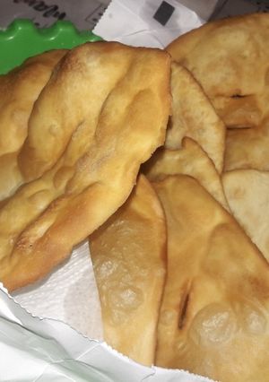 Una foto de Torta fritas ! 🌼
