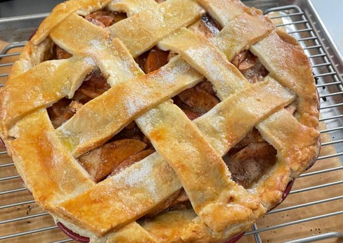 Step-by-Step Guide to Prepare Homemade Apple Pie