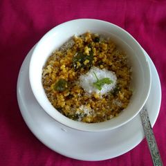 A picture of Daliya upma.