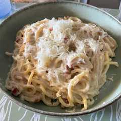 Una foto de Pasta carbonata