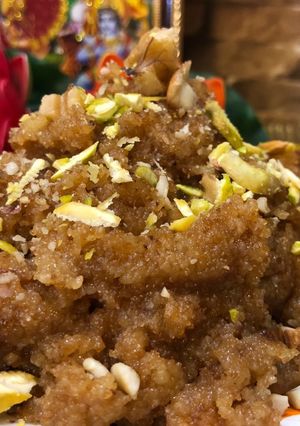 A picture of Milk Rava Halwa.