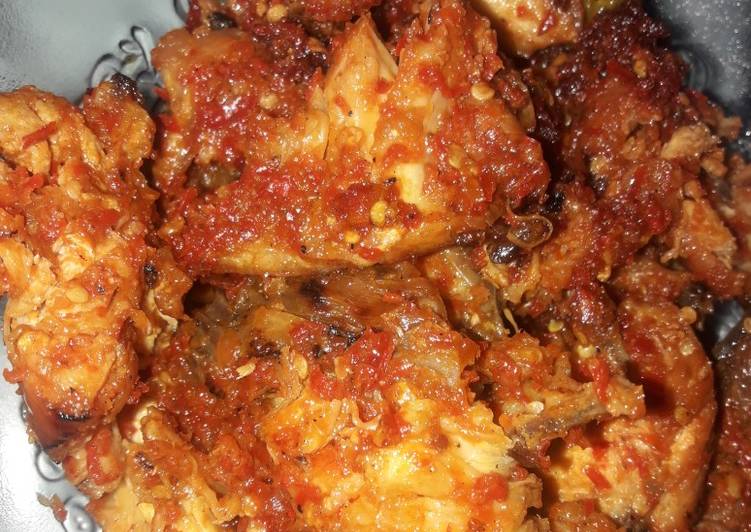Pelcing ayam potong bakar
