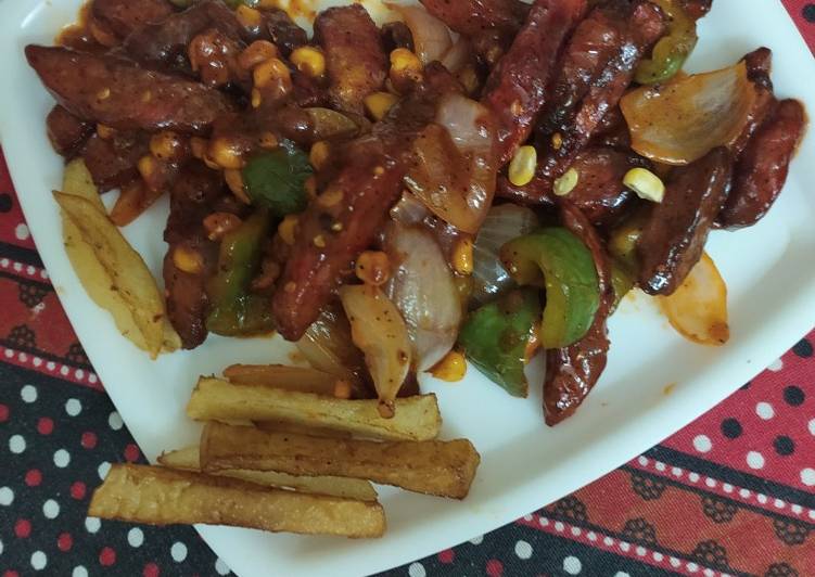 Chilli potato with French fries