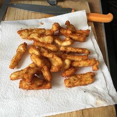 A picture of Halloumi sticks.