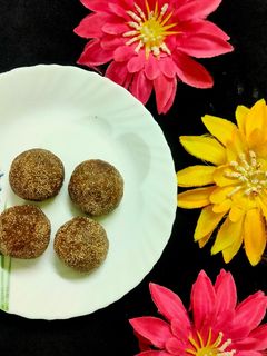 কোকো কফি লাড্ডু (Cocoa Coffee Ladoo recipe in bengali) রেসিপির প্রধান ছবি