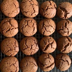 A picture of Chocolate Biscuits.