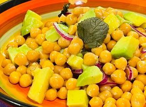 Foto di Insalata di ceci e avocado