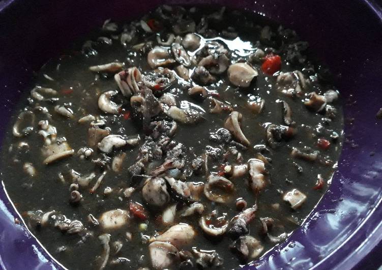 Resep Cumi hitam asam manis pedas Lezat