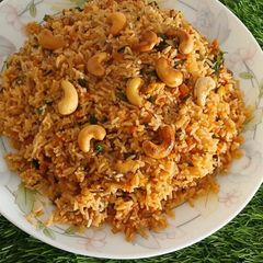 Cashewnut egg fried rice A picture of Cashewnut egg fried rice.