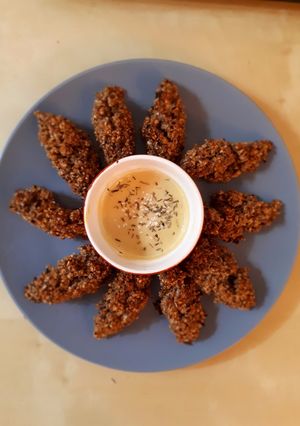 Une photo de Kebbe libanais à l'aubergine  au four (végétarien)
