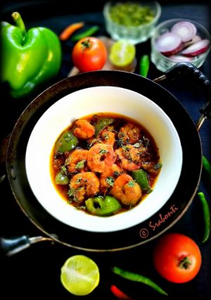 কসুরি প্রন ক্যাপ্সিকাম (Kasuri prawn capsicum recipe in Bengali) রেসিপির প্রধান ছবি