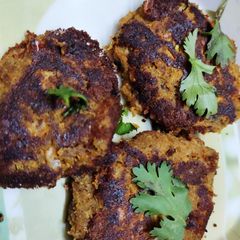 A picture of Shami kebab of ridge gourd peel.