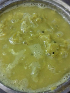 புடலங்காய் கூட்டு (Pudalankai kootu recipe in tamil) செய்முறை முக்கிய புகைப்படம்