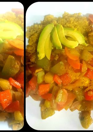 Una foto de Quinoa con vegetales salteados. #delantaldorado