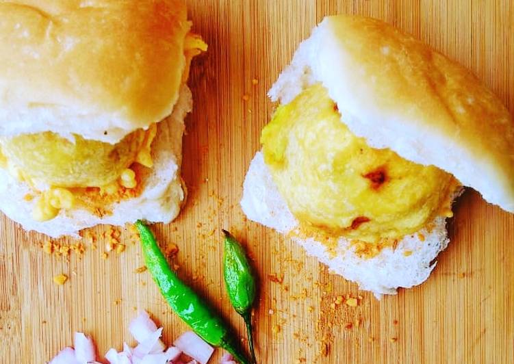 Vada pav