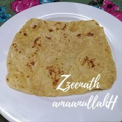 A picture of Tawa Charkoni Rotis or Square Rotis.