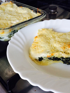 Una foto de Canelones o lasaña de espinacas