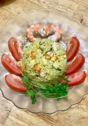 Hình của món Cơm chiên hải sản.