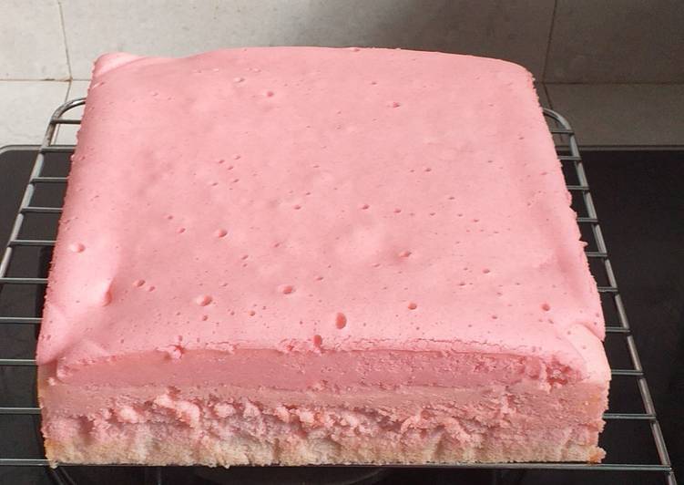 Bolu Kukus Putih Telur