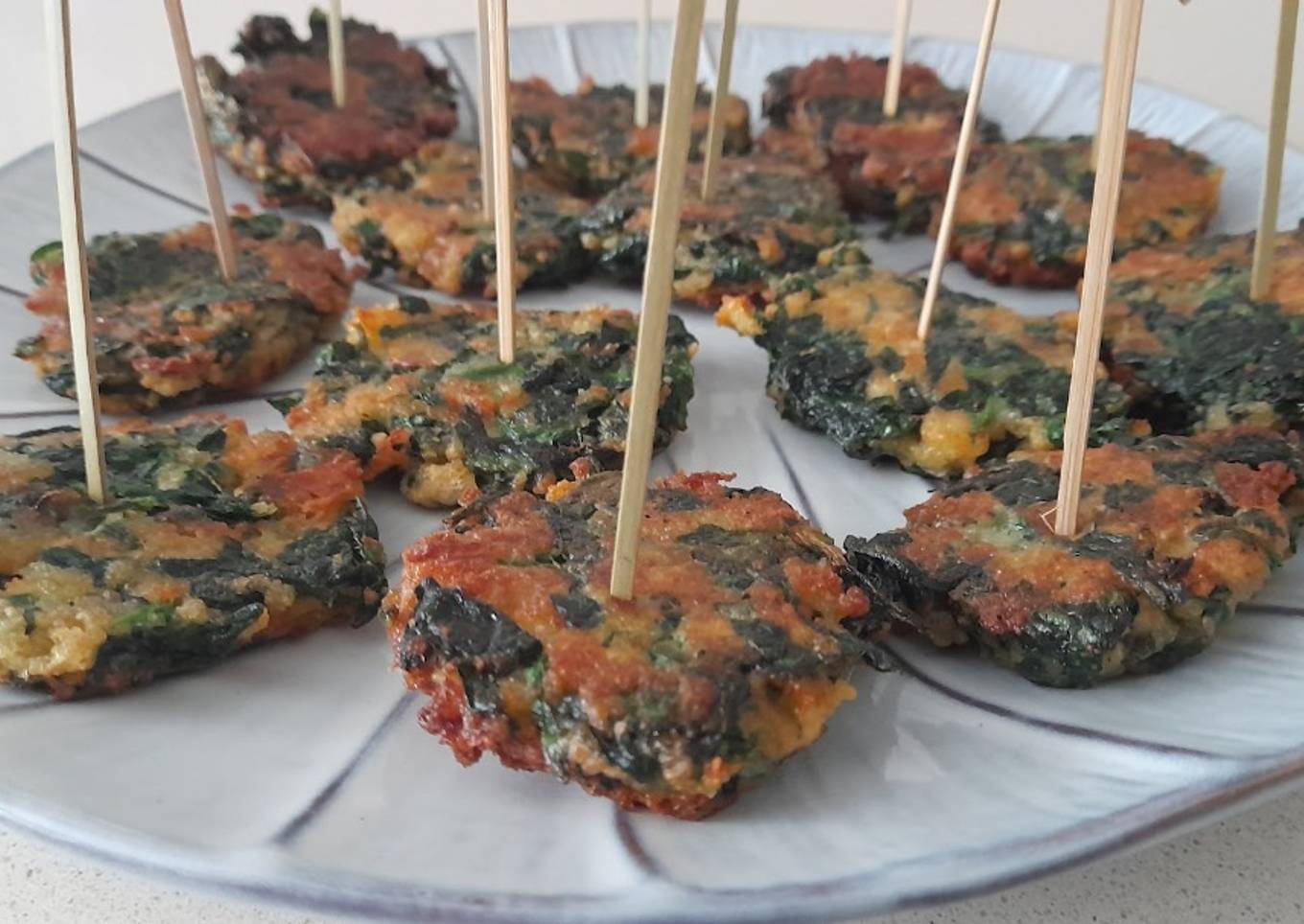 Tortitas de espinacas con piñones