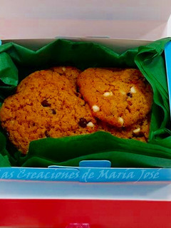 Una foto de Galletas cookies 2 chocolates