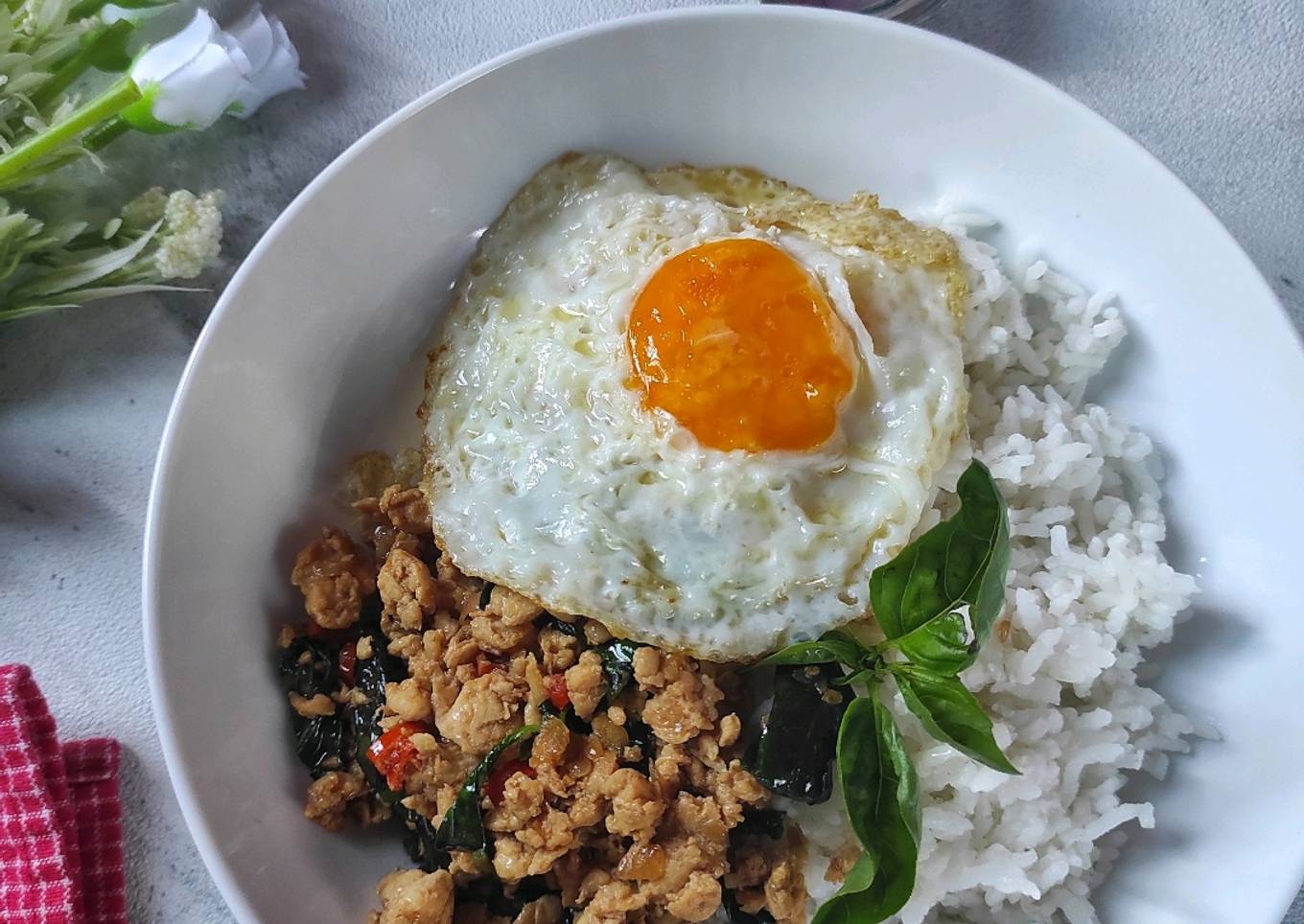 Pad Kra Pao (Thai Chicken Basil)