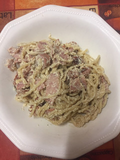 Una foto de Espaguetis carbonara