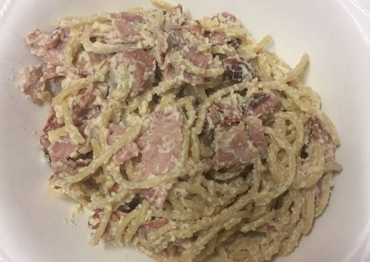 Espaguetis carbonara