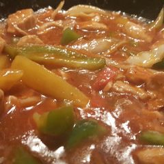 A picture of Singaporean curry served with rice, spaghetti and mayo sauce😊.