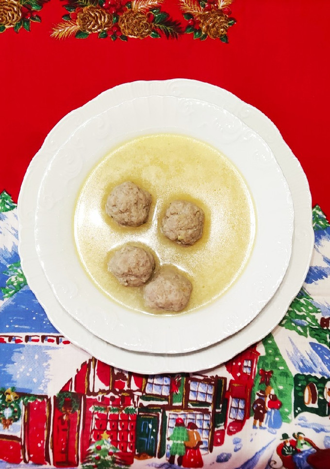 Una foto de Sopa de albóndigas