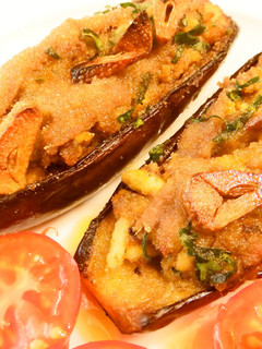 Una foto de Berenjenas rellenas de anchoas