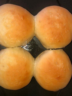 પાવ(Pav Recipe in Gujarati) રેસીપી મુખ્ય ફોટો