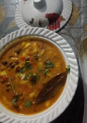 चना मसाला करी (chana masala kari recipe in Hindi) रेसिपी मुख्य फोटो