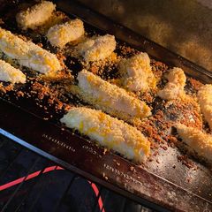A picture of Crispy cheddar garlic chicken tenders.