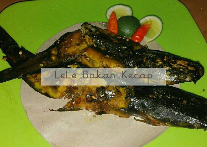 LeLe Bakar Kecap