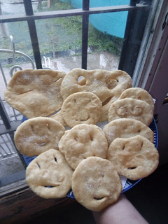Una foto de Simpáticas torta frita emoji 😀