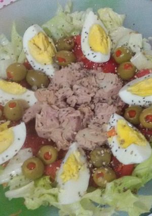 Una foto de Ensalada de Atún