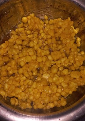 કેસર બુદી (Kesar Boondi Recipe In Gujarati) રેસીપી મુખ્ય ફોટો