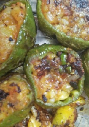 A picture of Stuffed capsicum.