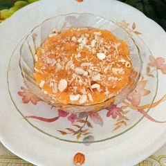 A picture of Delicious unique healthy muskmelon dry fruit halwa.