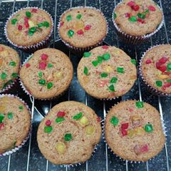 Eggless Orange Muffins !! A picture of Eggless Orange Muffins !!.