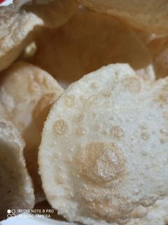 লুচি(luchi recipe in Bengali) রেসিপির প্রধান ছবি