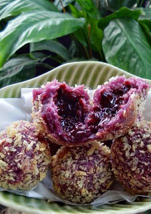 Foto resep Jemblem Ubi ungu isi coklat