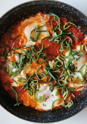 O poză a rețetei Shakshuka.