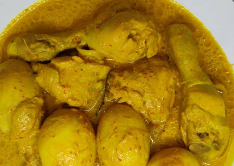 Cara Gampang Menyiapkan Gulai Ayam &amp; Telur Anti Gagal