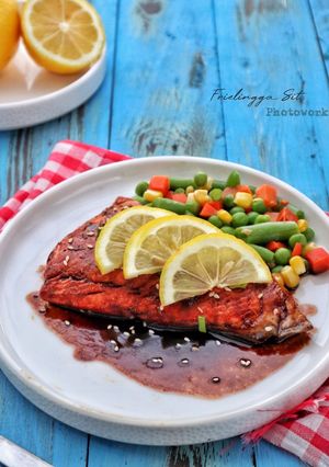 Foto resep Steak Salmon Saus Teriyaki Simple