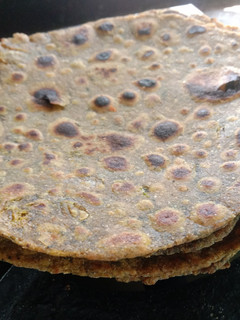 चौलाई के परांठे(chaulai ke parathe recipe in hindi) रेसिपी मुख्य फोटो
