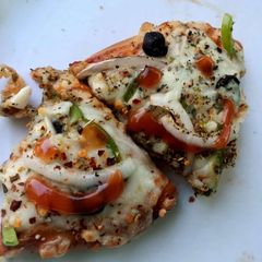 A picture of Pizza.