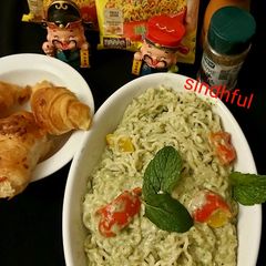 A picture of Creamy Pesto Maggi.