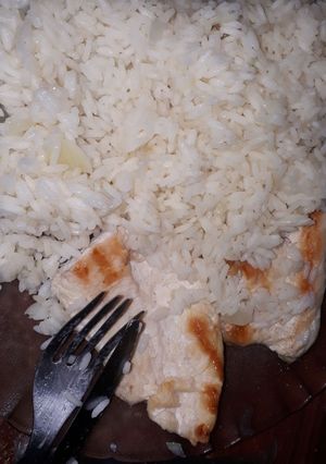 Una foto de Arroz brasilero 🤤🤤😋